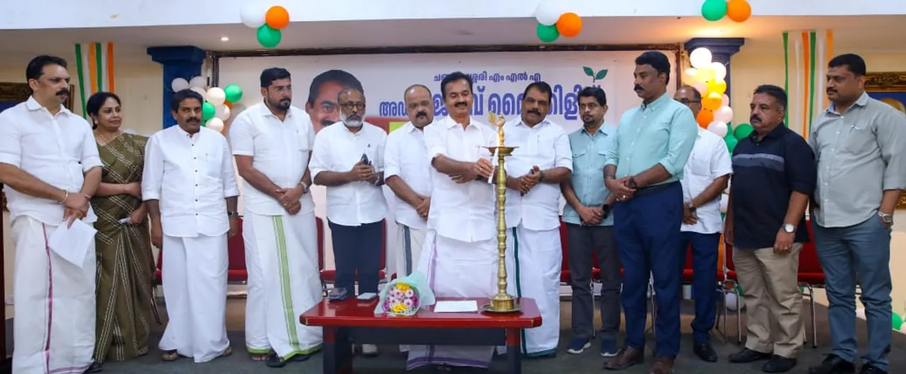 അഡ്വ.ജോബ് മൈക്കിൾ MLA