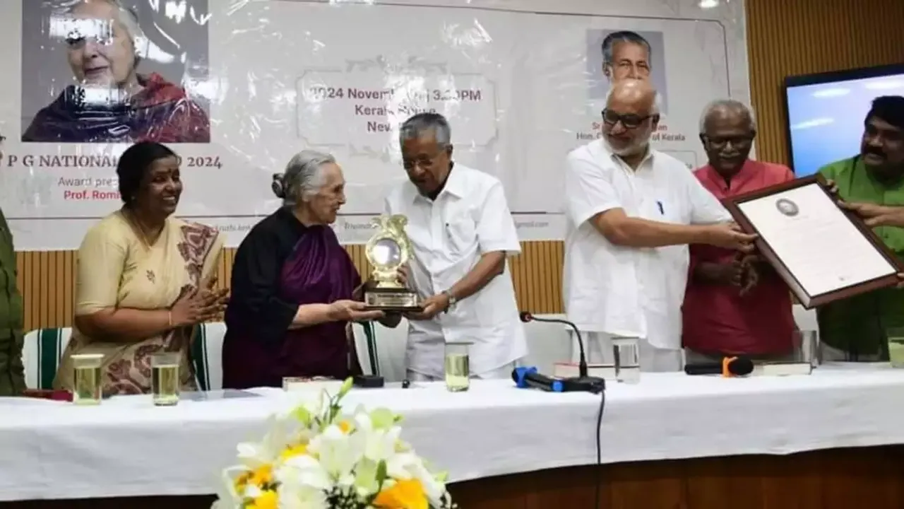 romila-thapar