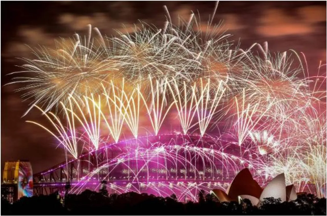 2025 NEW YEAR