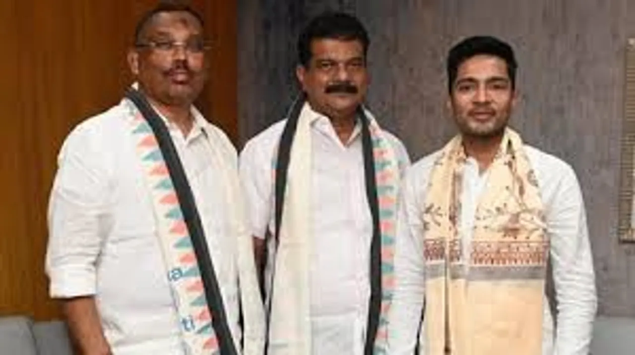 pv anwar