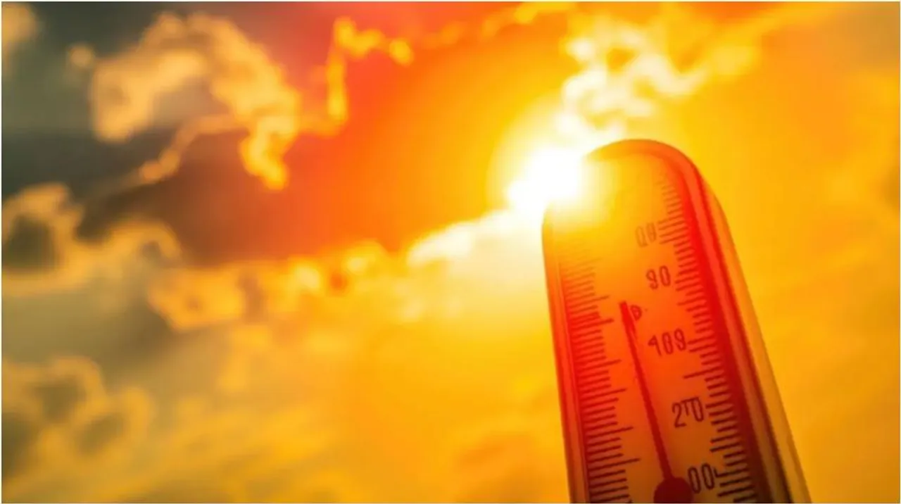 TEMPRATURE IN DELHI