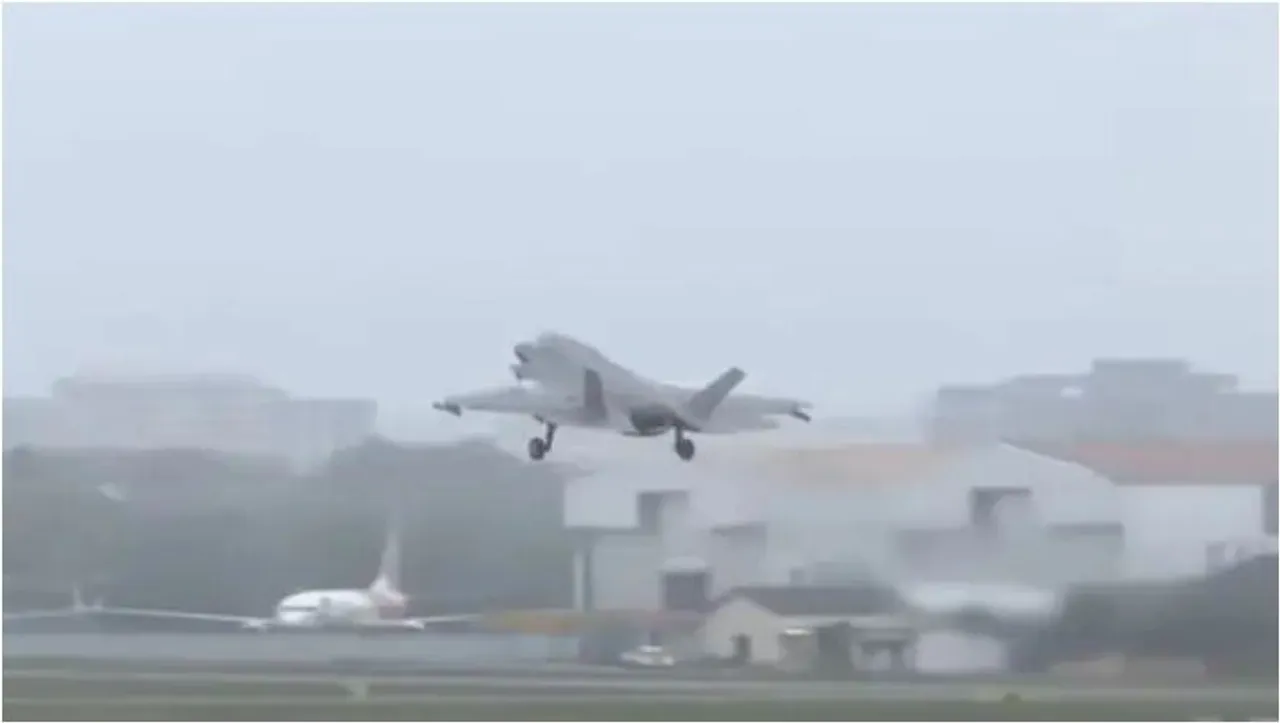 F-35 B