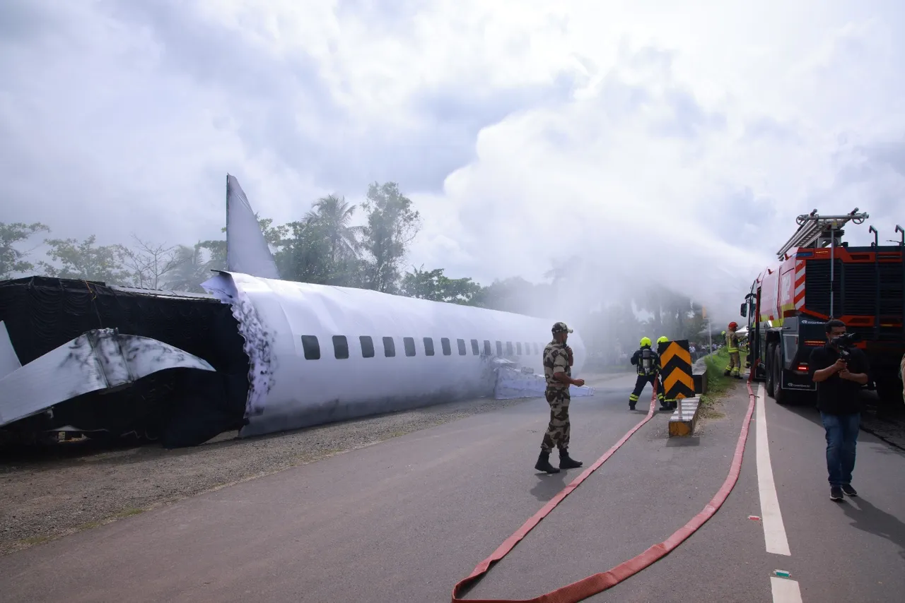 WhatsApp Image 2025-10-28 at 6.00.39 PM