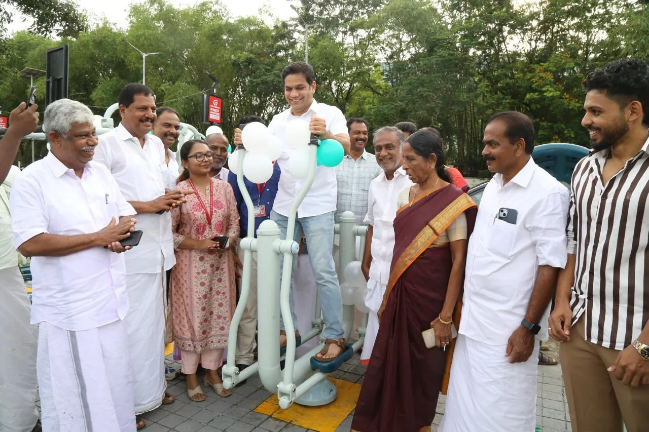 WhatsApp Image 2025-10-28 at 5.51.22 PM-1