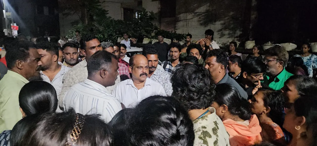 WhatsApp Image 2025-11-24 at 10.29.00 PM