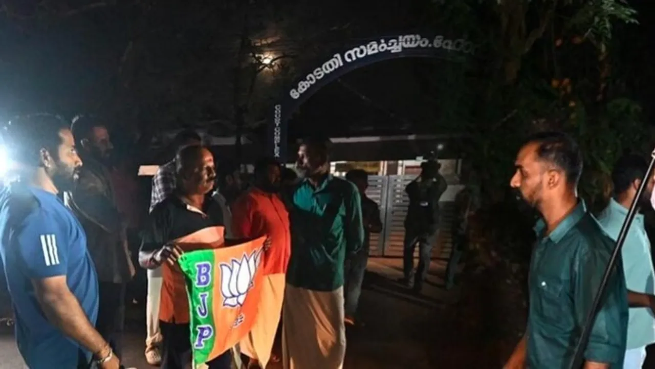 rahul mamkootathil court kalakaumudi