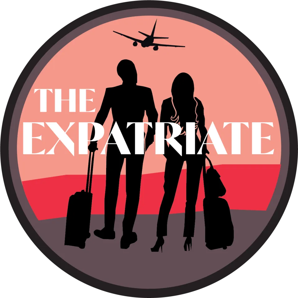 THE+EXPATRIATE+White+Black+Silhoutte