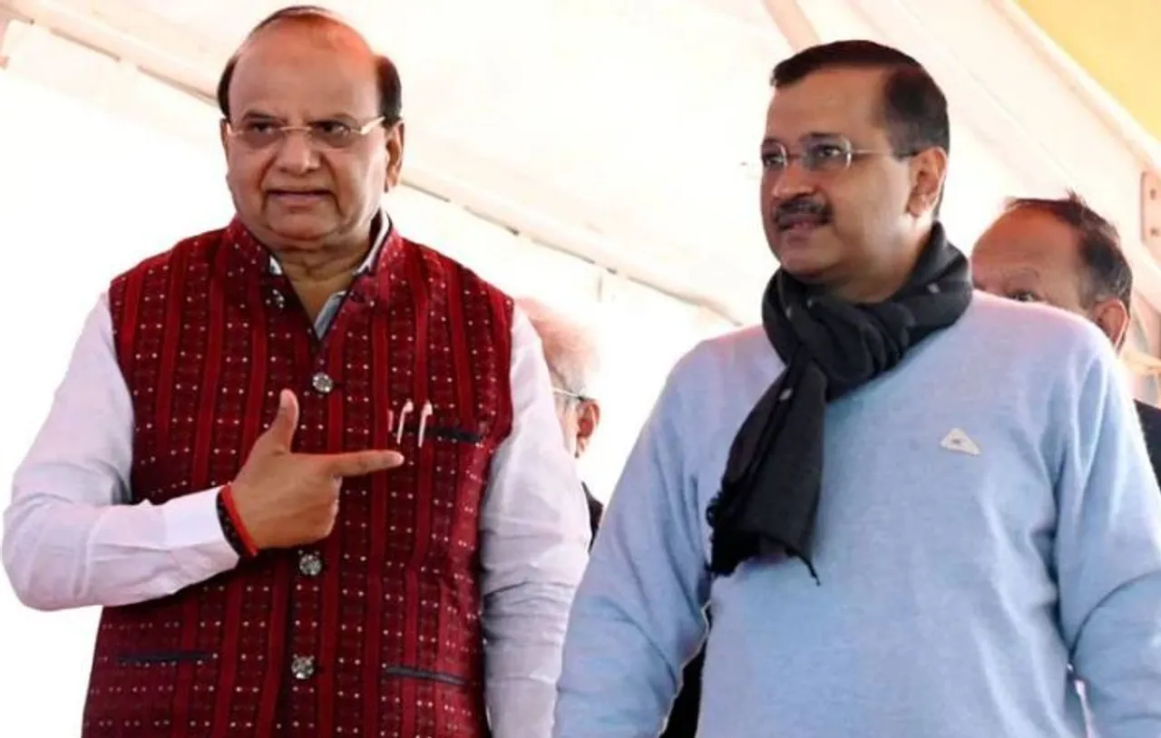 saxsena and kejriwal