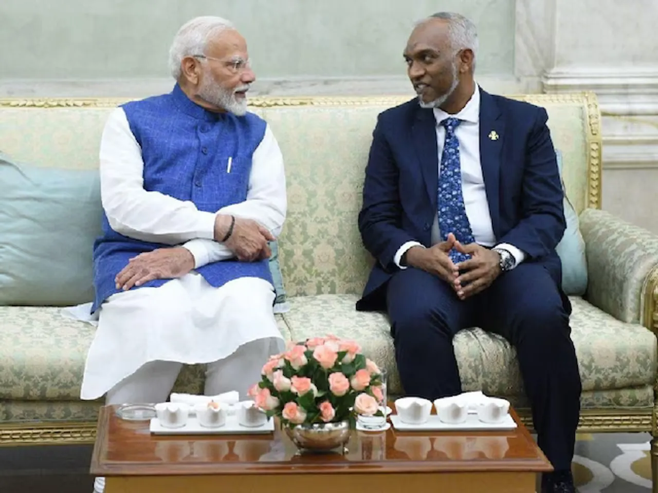 modi & moisu