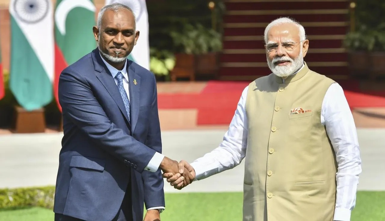 modi meets moizzu