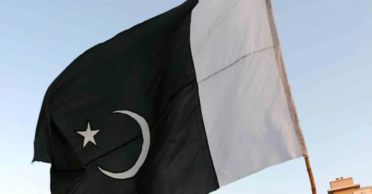 pakistan flag