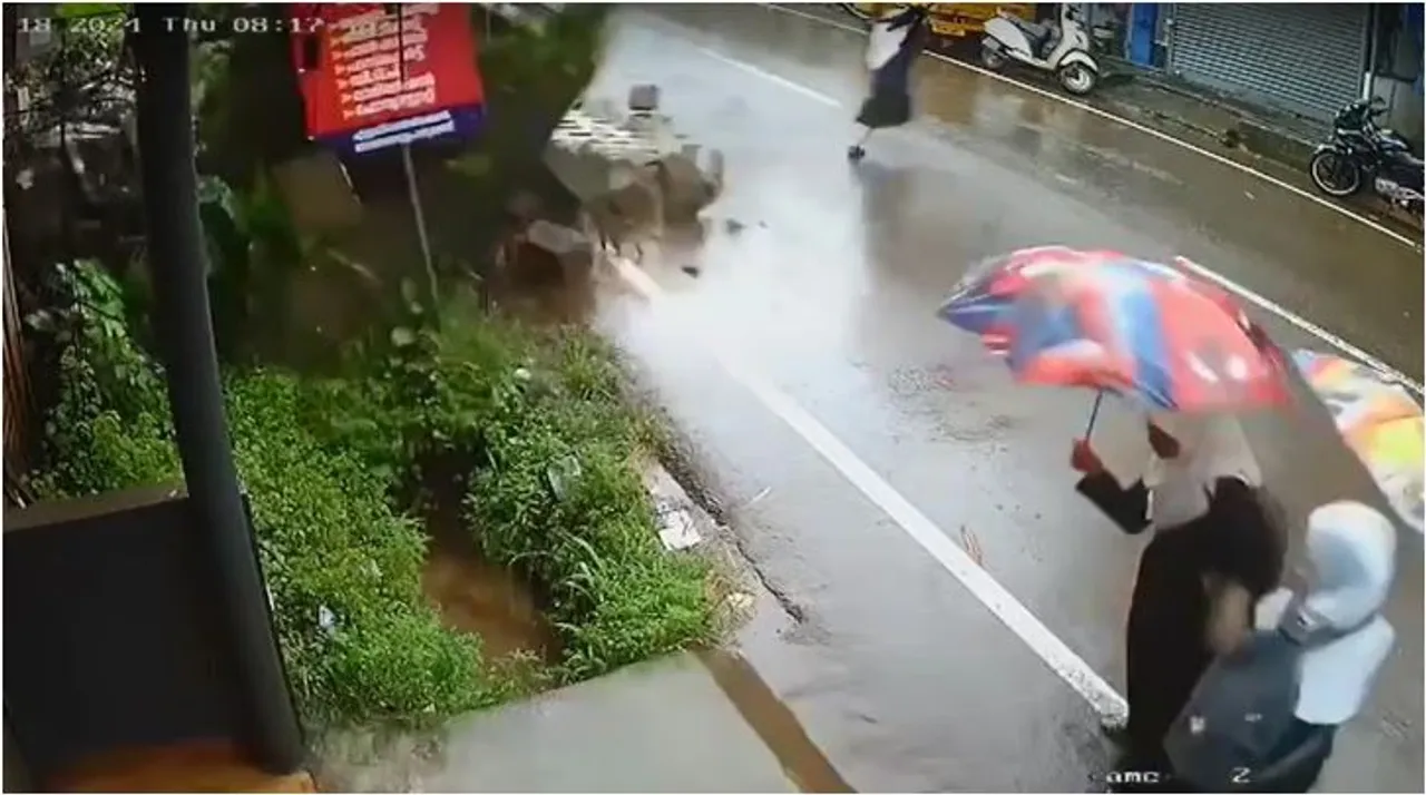 wall collapssed