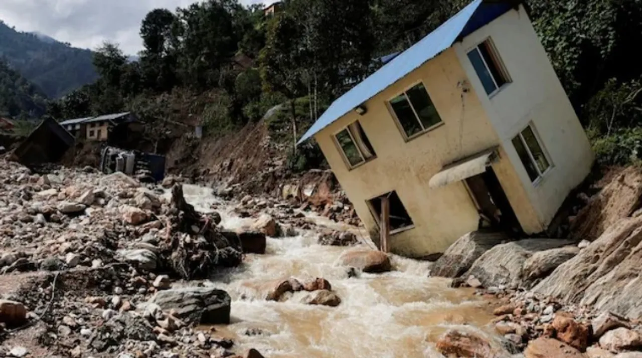 nepal flood 2