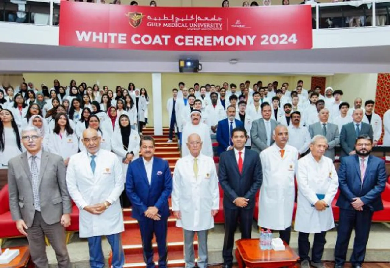 700 health professionals took oath at the 26th white coat ceremony of gulf medical university
