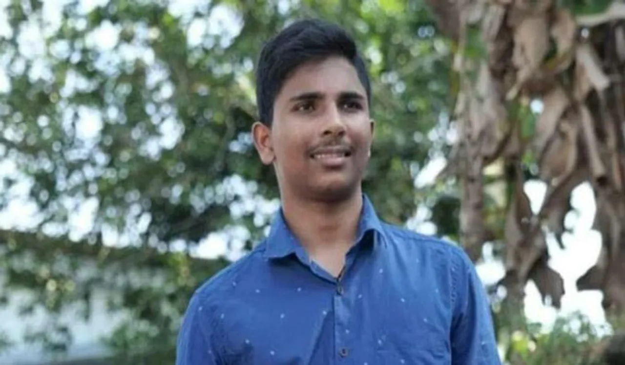 കോട്ടയത്ത് കുർബാനക്കിടയിൽ പതിനേഴുകാരൻ കുഴഞ്ഞു വീണ് മരിച്ചു