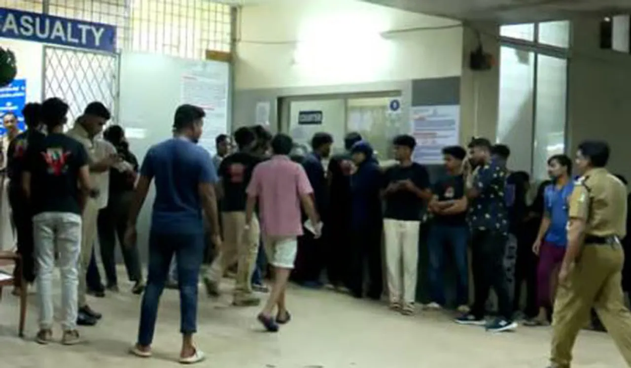 കുസാറ്റില്‍ ഗാനമേളയ്ക്കിടെ തിരക്കില്‍പ്പെട്ട് നാലു മരണം, വിദ്യാര്‍ഥികള്‍ ശ്വാസം കിട്ടാതെ കുഴഞ്ഞുവീണു