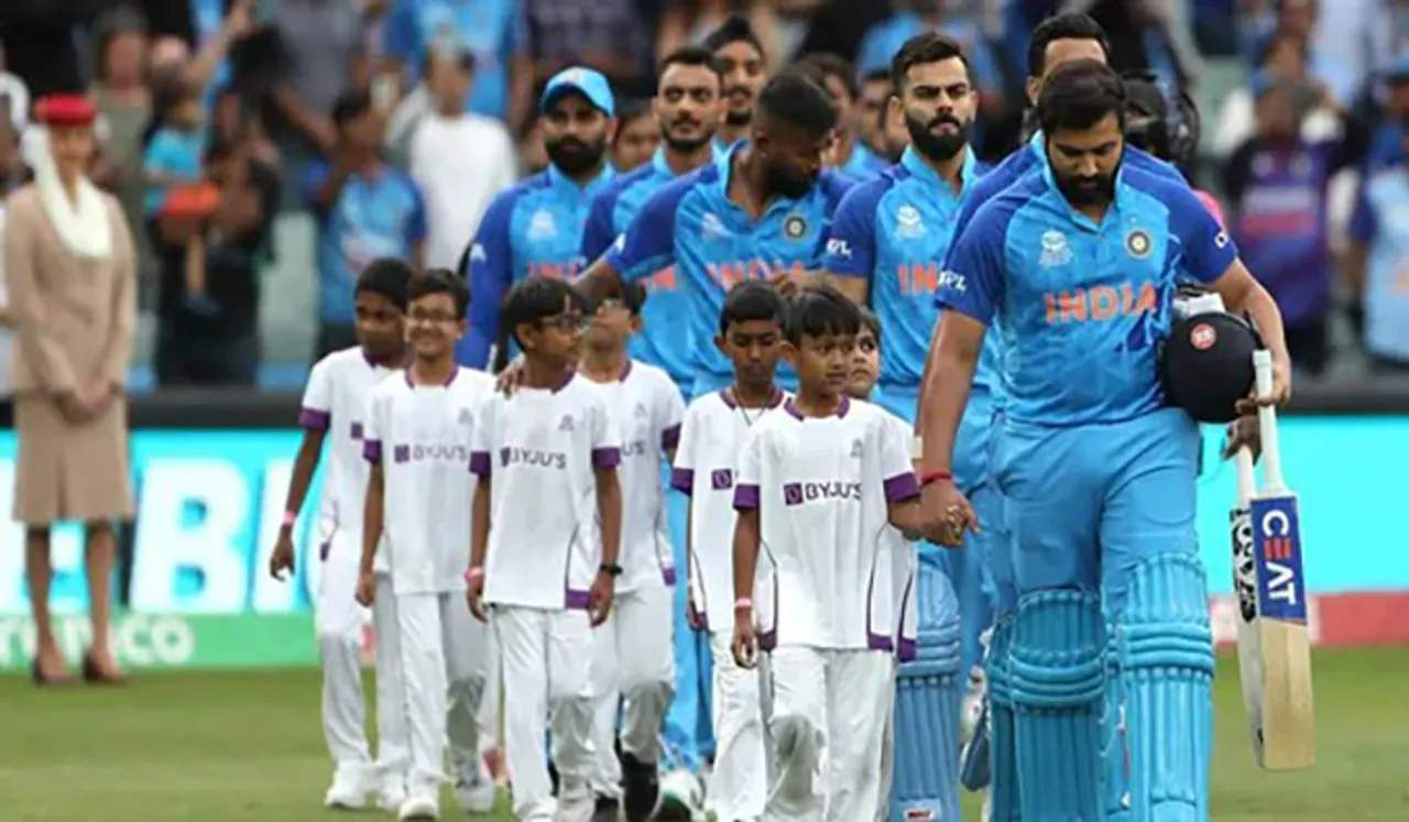 ലങ്കക്കെതിരായ ഏകദിന പരമ്പരക്ക് അല്‍പസമയത്തിനകം തുടക്കം