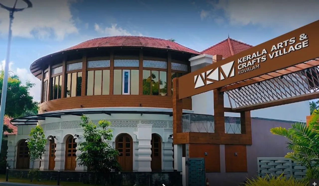 ക്രാഫ്റ്റ് ആന്‍ഡ് ആര്‍ട്സ് വില്ലേജില്‍ കലാസന്ധ്യകളും ലോകമേളകളും