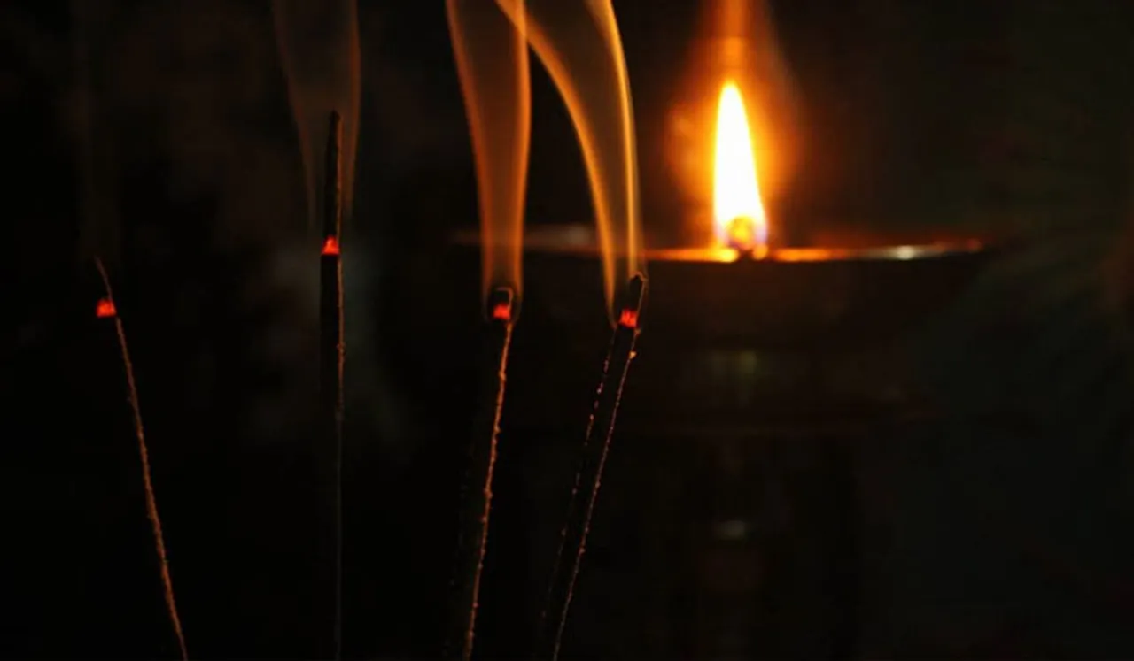 ചന്ദനത്തിരിയുടെ ഇറക്കുമതിക്ക് നിയന്ത്രണമേർപ്പെടുത്തി കേന്ദ്ര സർക്കാർ 