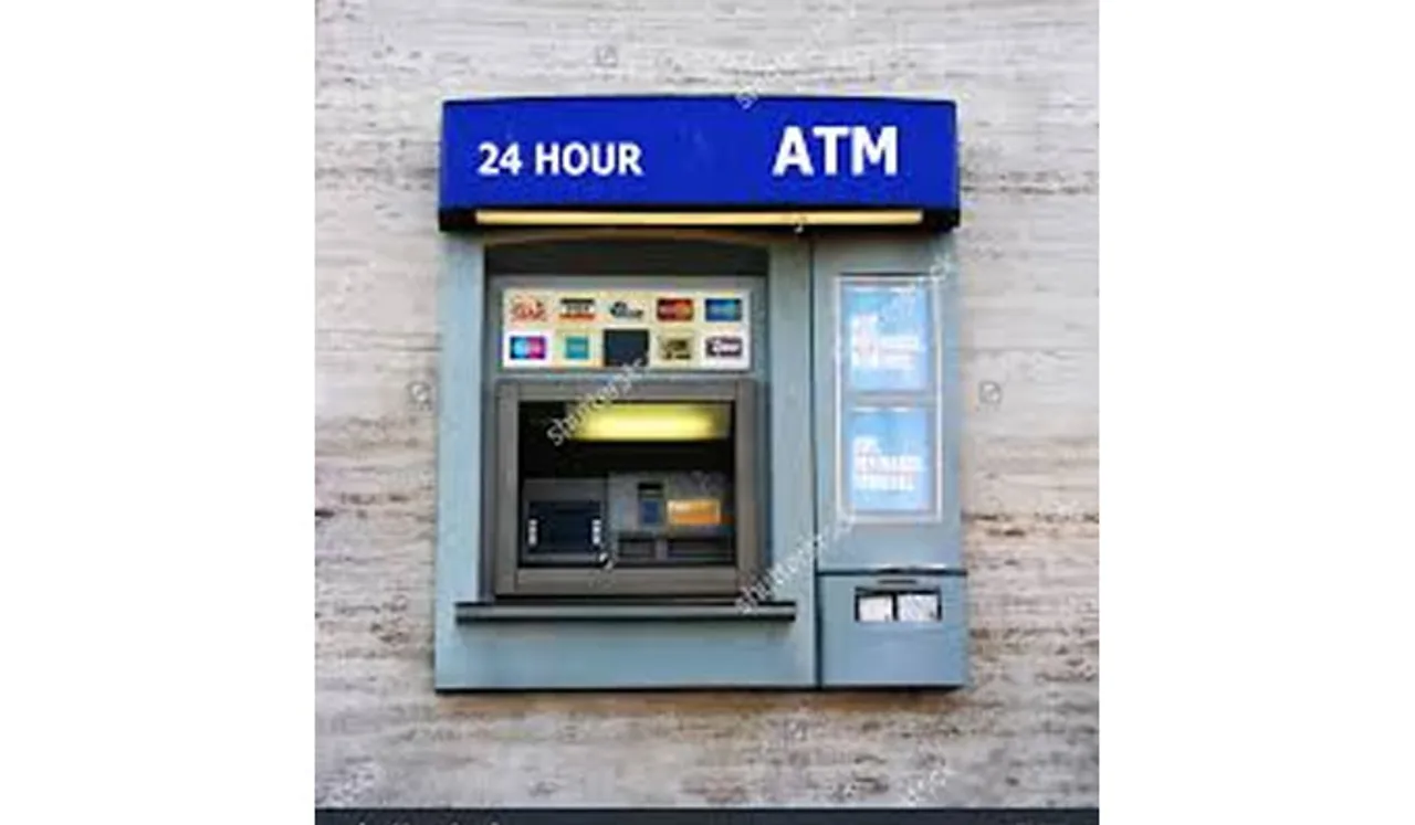 എ ടി എമ്മില്‍ നിന്ന് പണം പിന്‍വലിക്കുന്നതിന് 30ന് ശേഷം നിയന്ത്രണമില്ല