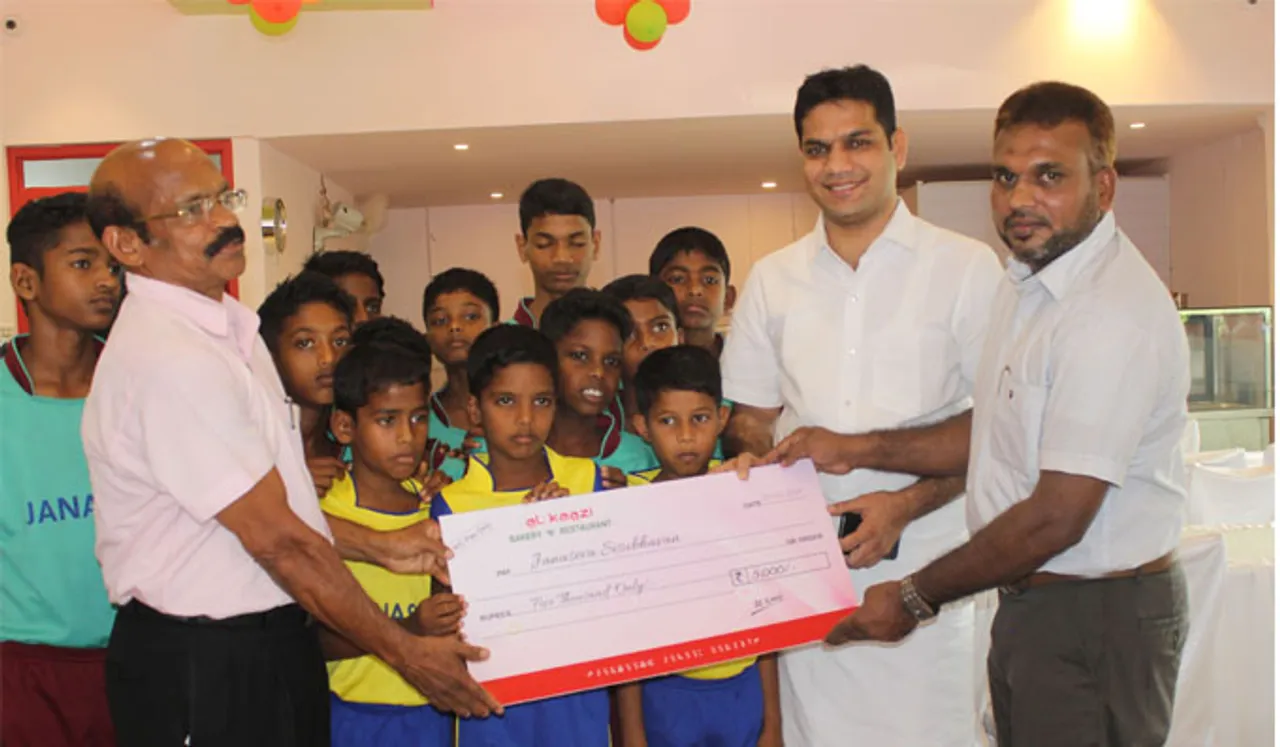 അനാഥ കുട്ടികളുടെ വിശപ്പകറ്റാന്‍ അല്‍ ഖാസി റസ്റ്റോറന്റ്