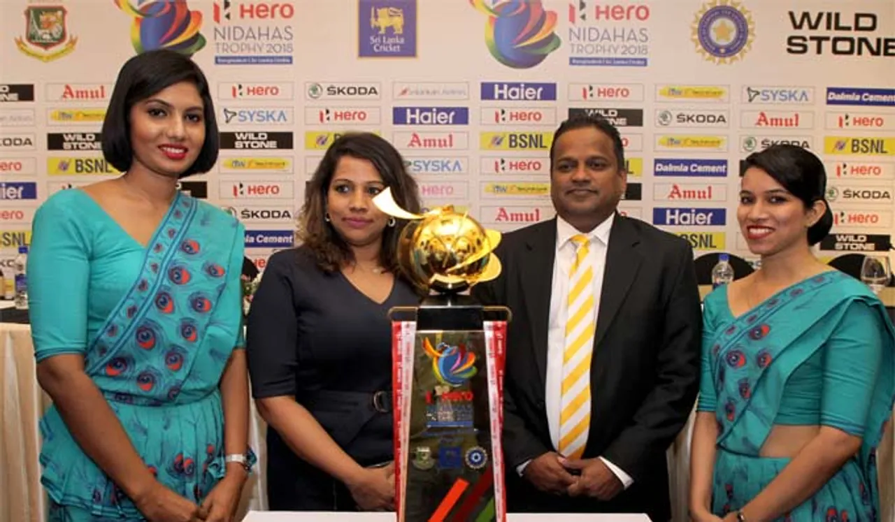  ശ്രീലങ്കന്‍ എയര്‍ലൈന്‍സ്  ത്രിരാഷ്ട്ര ക്രിക്കറ്റ് ടൂര്‍ണമെന്റിന്റെ  ഔദ്യോഗിക പങ്കാളി