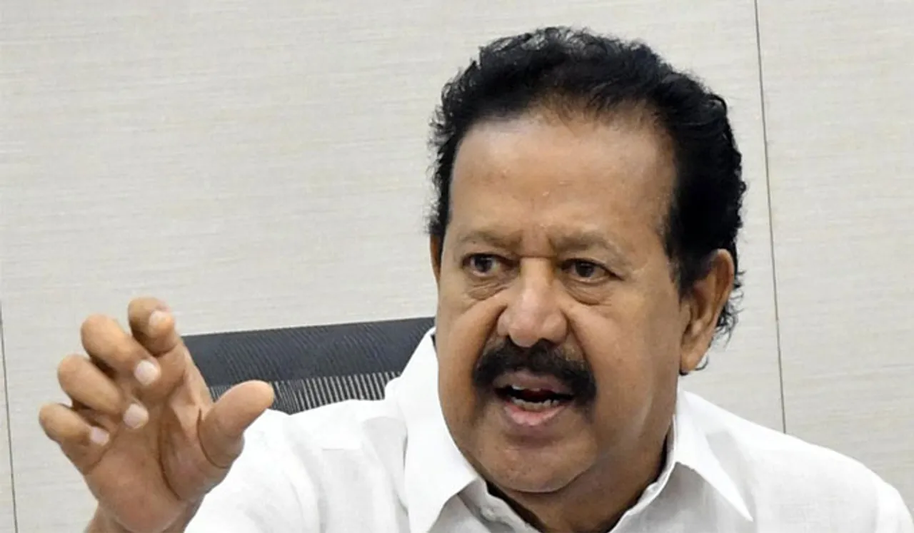 തമിഴ്‌നാട് മന്ത്രി പൊന്‍മുടിക്കും ഭാര്യയ്ക്കും 3 വര്‍ഷം തടവ് ശിക്ഷ