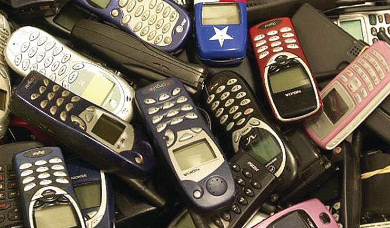 പഴയ നോക്കിയ, മോട്ടോറോള ഫോണുകൾക്ക് പൊന്നുംവില, രണ്ടര ലക്ഷം രൂപ വരെ കിട്ടും!