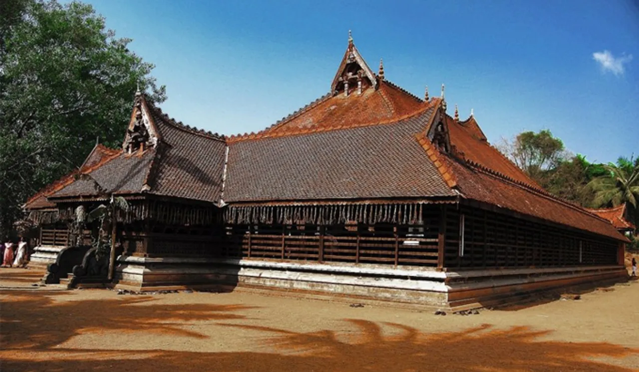 നടയടച്ചിരിക്കുമ്പോള്‍ ക്ഷേത്ര ദര്‍ശനം ആകാമോ...........?