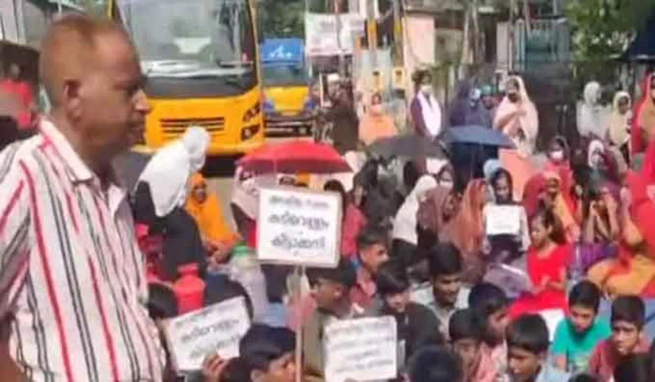 കുടിവെള്ള ക്ഷാമം; പെരുമാതുറയില്‍ നാട്ടുകാര്‍ റോഡ് ഉപരോധിക്കുന്നു