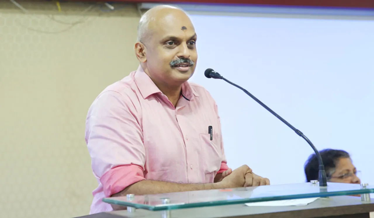ആത്മഹത്യാമുനമ്പില്‍ നിന്ന് ഐപിഎസിലേയ്ക്ക്