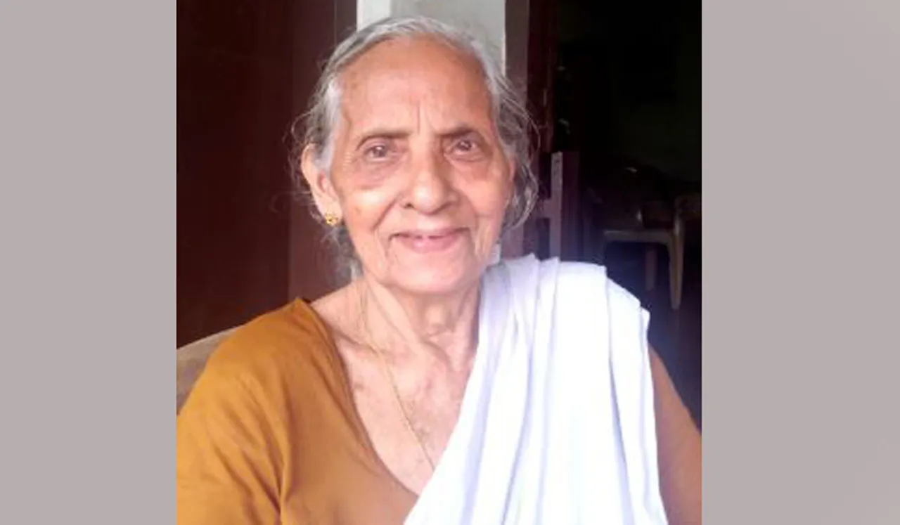 സാഹിത്യ നിരൂപകനും എഴുത്തുകാരനുമായ എം കെ ഹരികുമാറിന്റെ മാതാവ് സരോജിനി കൃഷ്ണന്‍ നിര്യാതയായി
