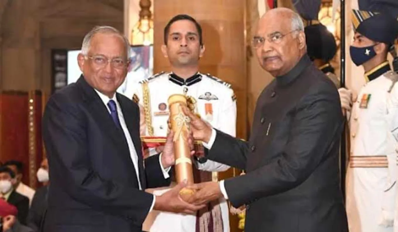 ടിവിഎസ് മോട്ടോർ കമ്പനി ചെയർമാൻ വേണു ശ്രീനിവാസന് പത്മഭൂഷൺ പുരസ്‌കാരം 