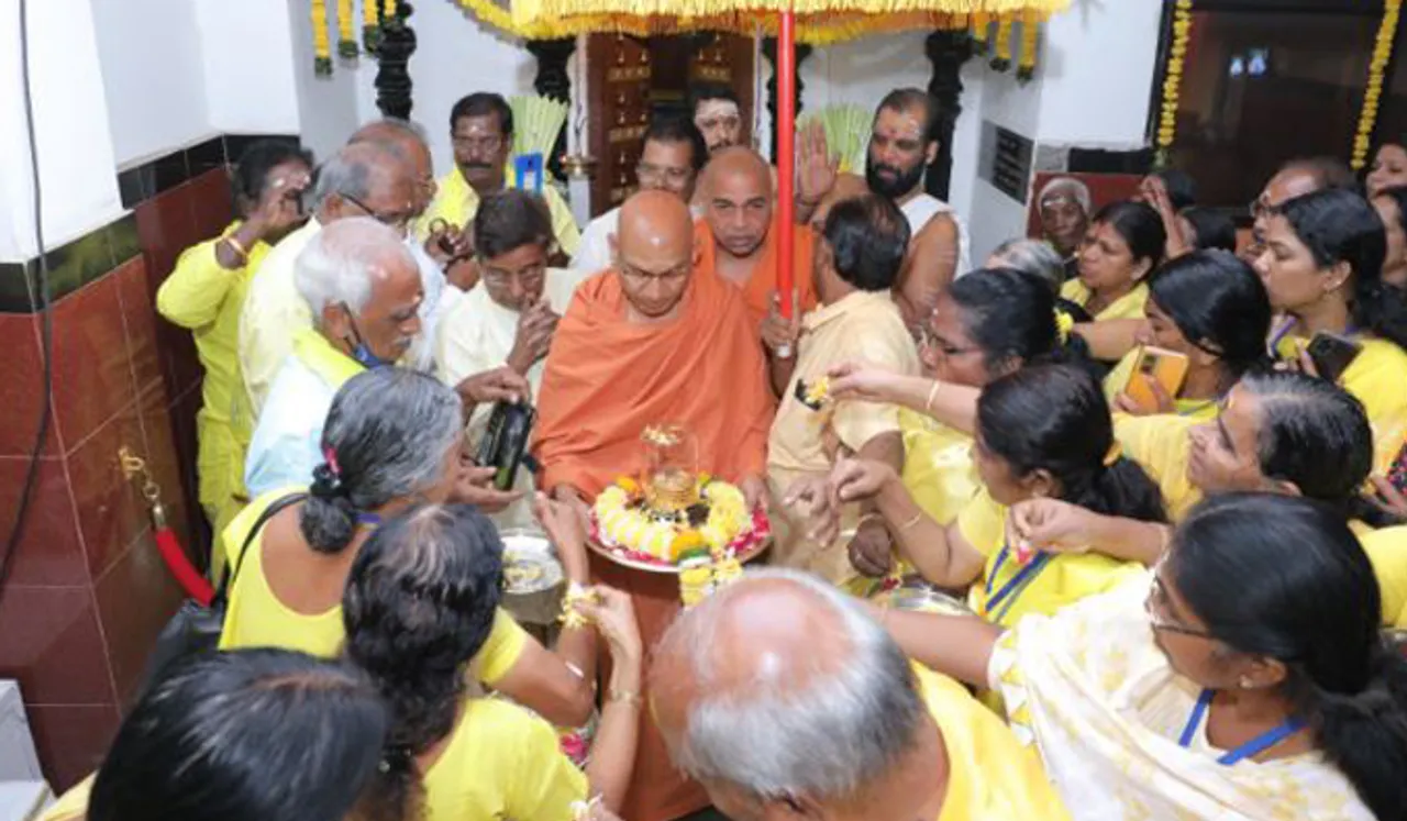 ഗുരുദേവന്റെ ദിവ്യദന്തം പ്രദര്‍ശനത്തിന് വയ്ക്കും; കേരളത്തിലേക്ക് കൊണ്ടുവരില്ല