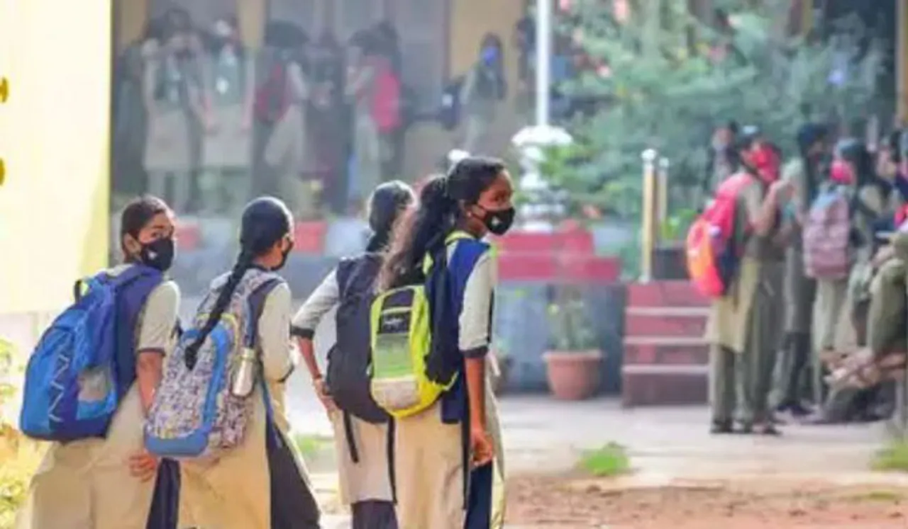 'ഇന്ത്യ'യുള്ള എസ്‌സിഇആര്‍ടി  പാഠപുസ്തകങ്ങള്‍ സ്വന്തം നിലയ്ക്ക് ഇറക്കാൻ  സാധ്യത തേടി കേരളം
