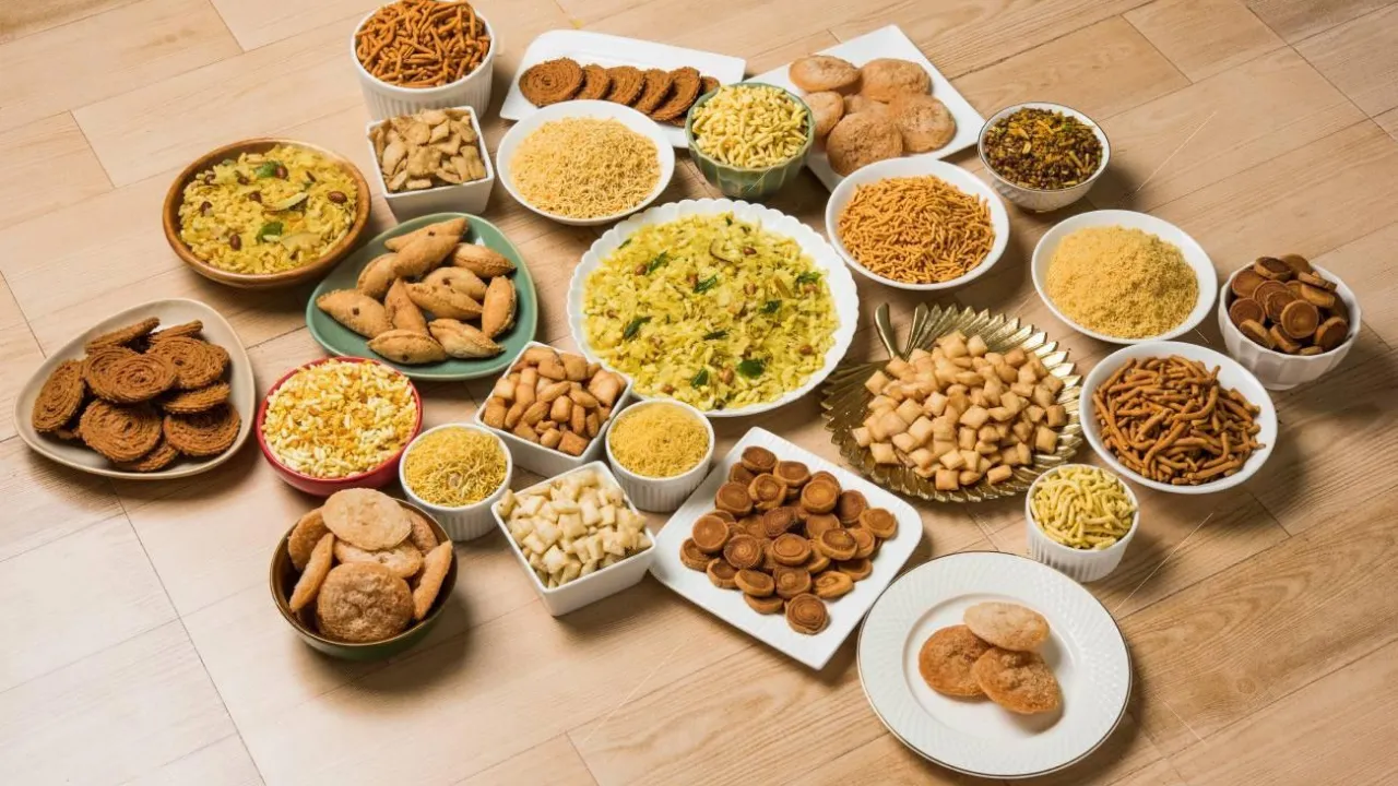 Homemade snacks for Diwali