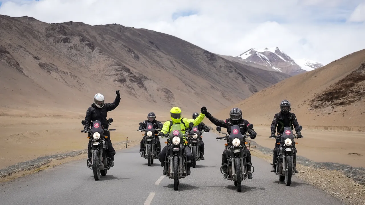 Safe mount biking spots for women in India