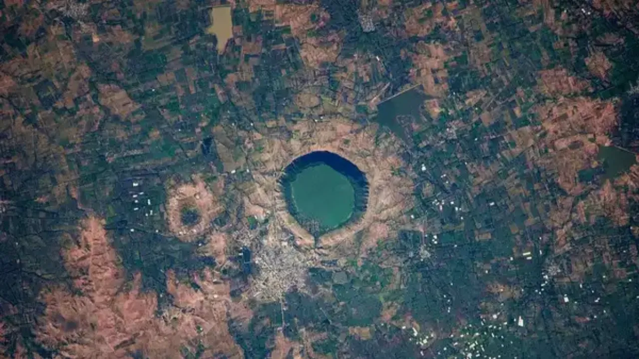 Lonar Lake 2