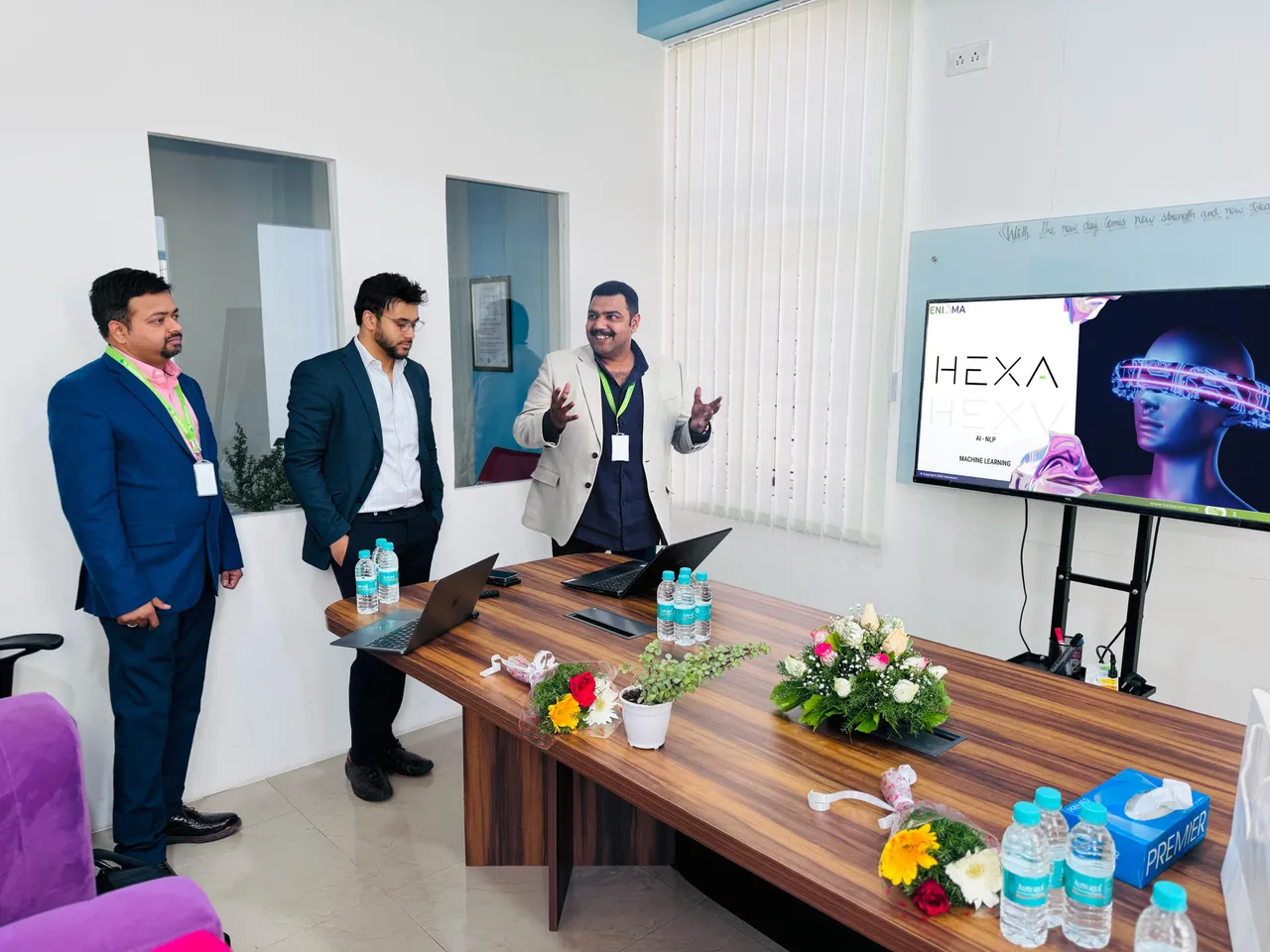 Hexa