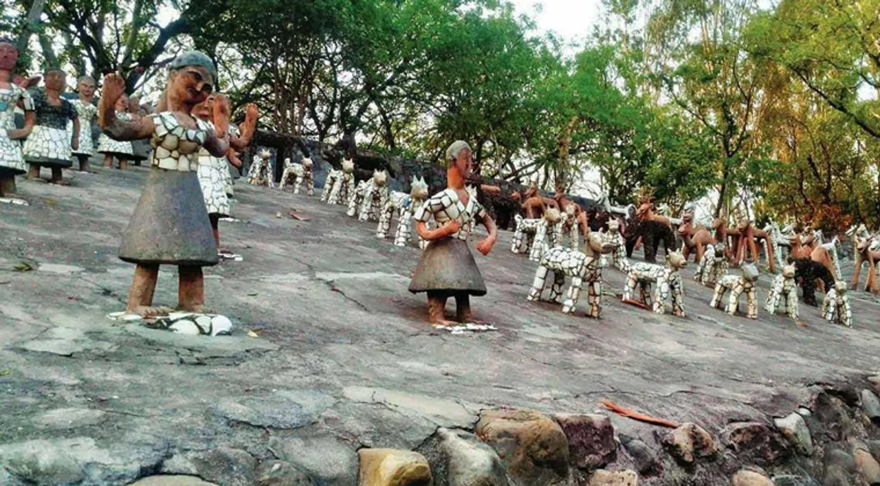 5 Reason to Visit Chandigarh’s Rock Garden- A garden sans flowers!