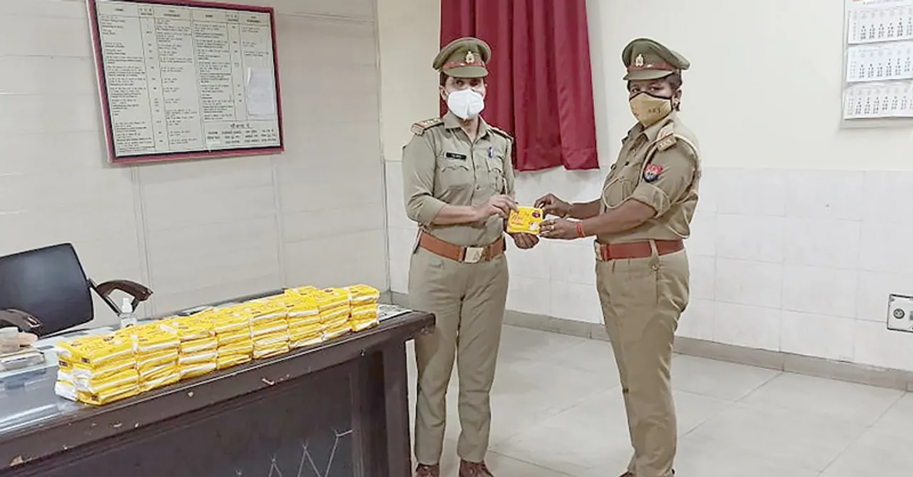 Paree, the sanitary napkin brand, salutes women police officers and distributes pads on Menstrual Hygiene Day