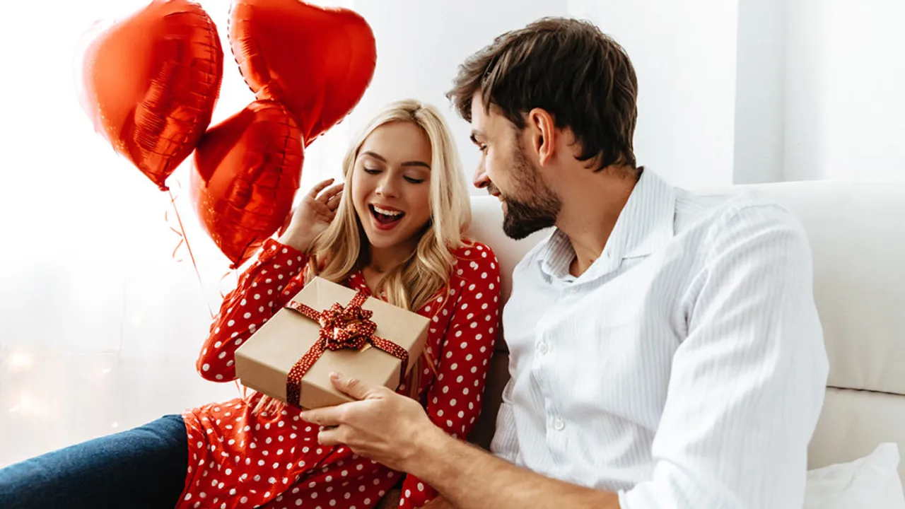 beauty gifts for valentine's