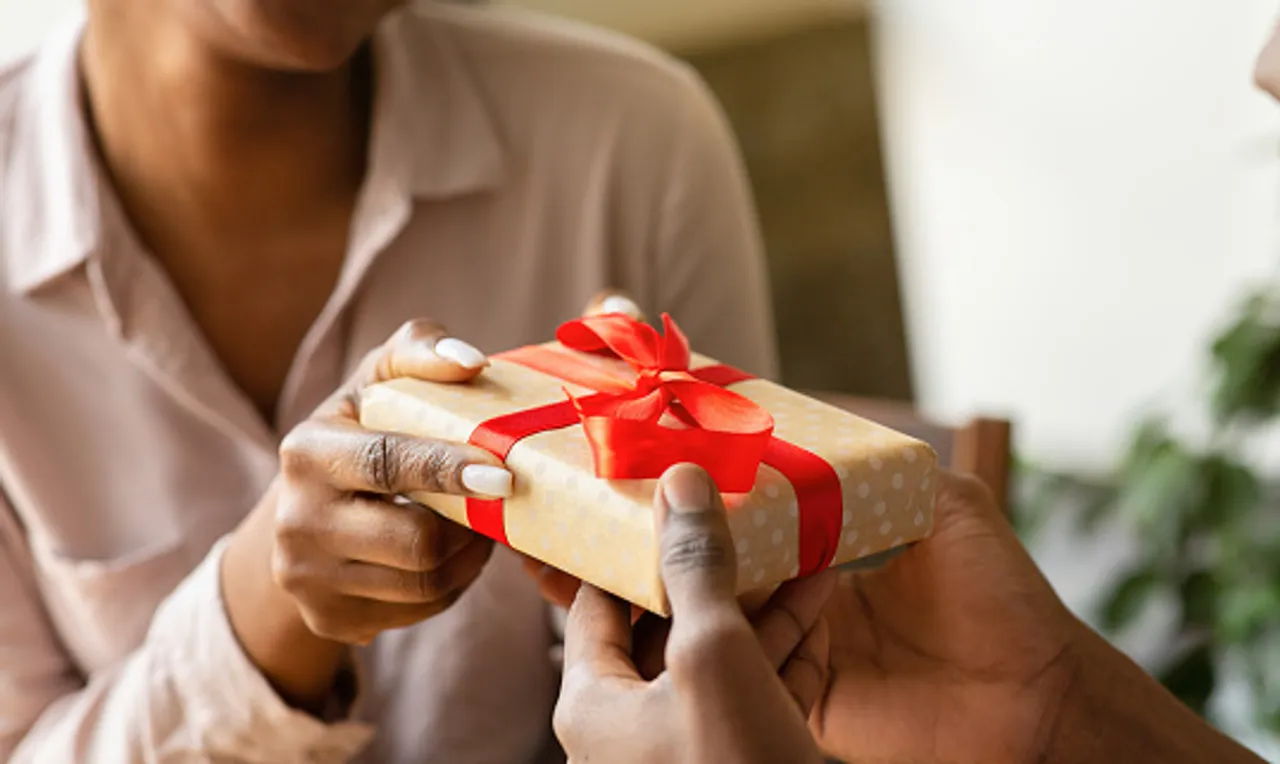 These women's day gifts are perfect to appreciate your lady and her efforts!