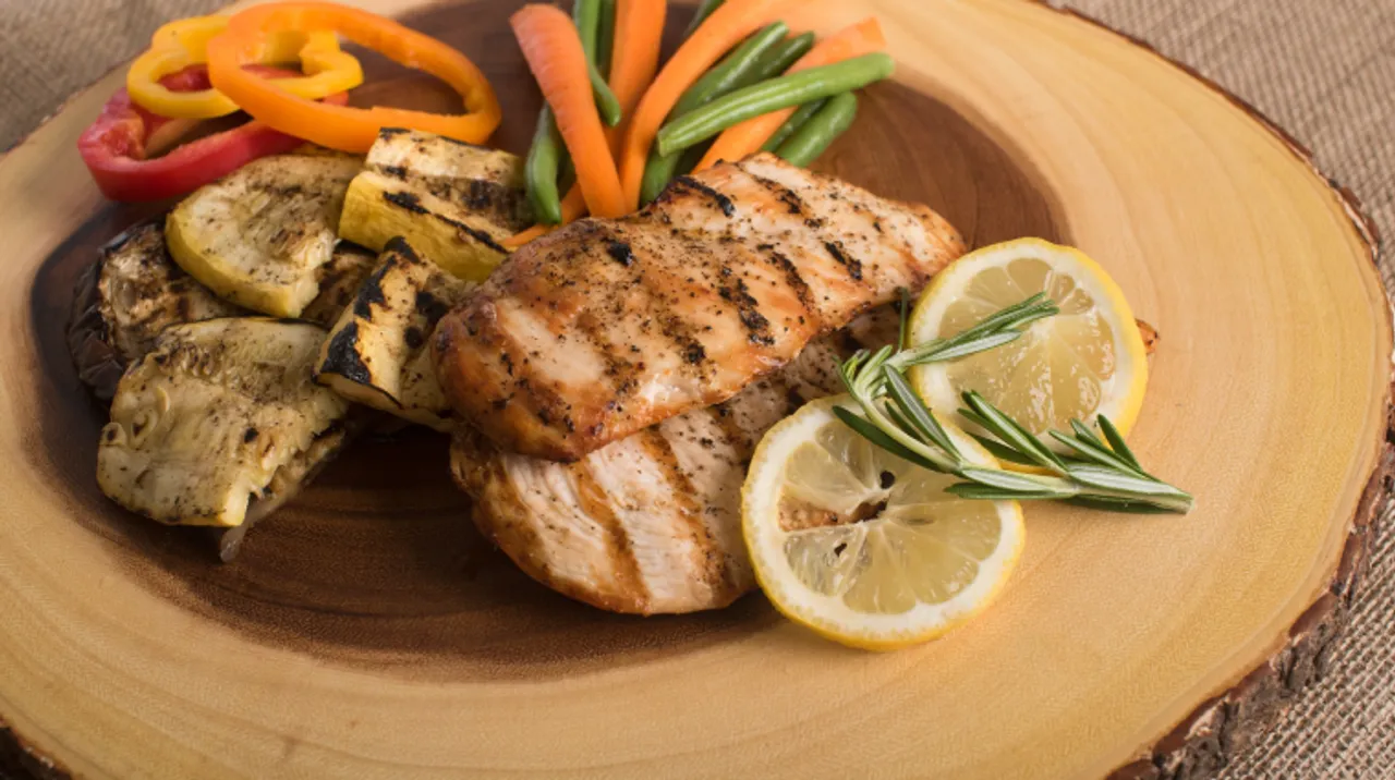 Craving some Non-Veg? You can now order Meat Online
