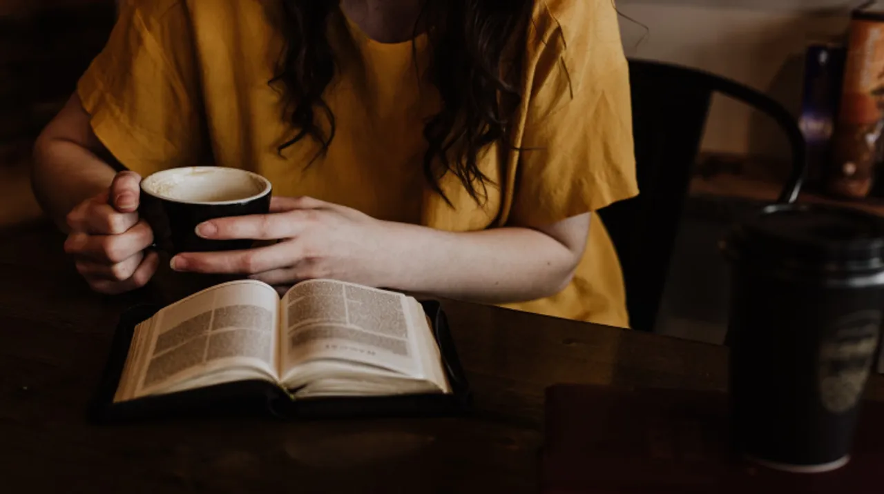 book subscription box
