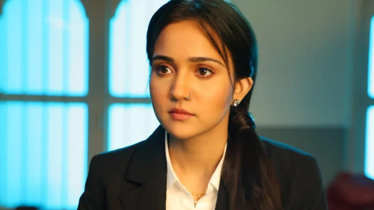 Ashi Singh Uff Yeh Love Hai Mushkil