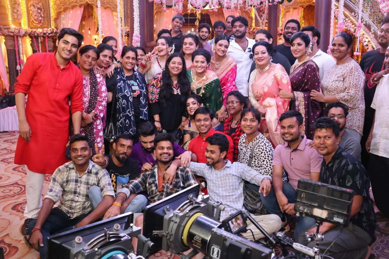 Smita Bansal bids an emotional goodbye to Bhagya Lakshmi after a journey of 4 years