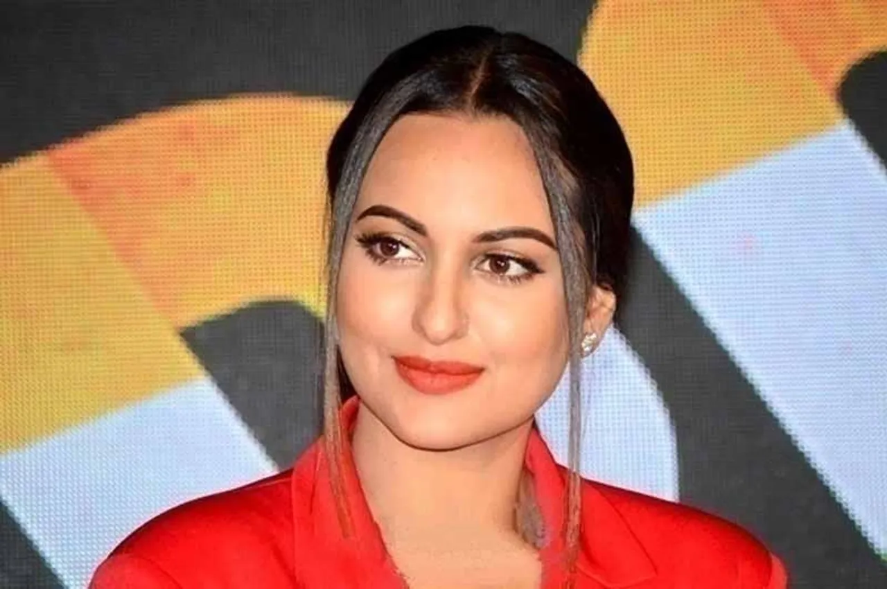 Sonakshi-Sinha