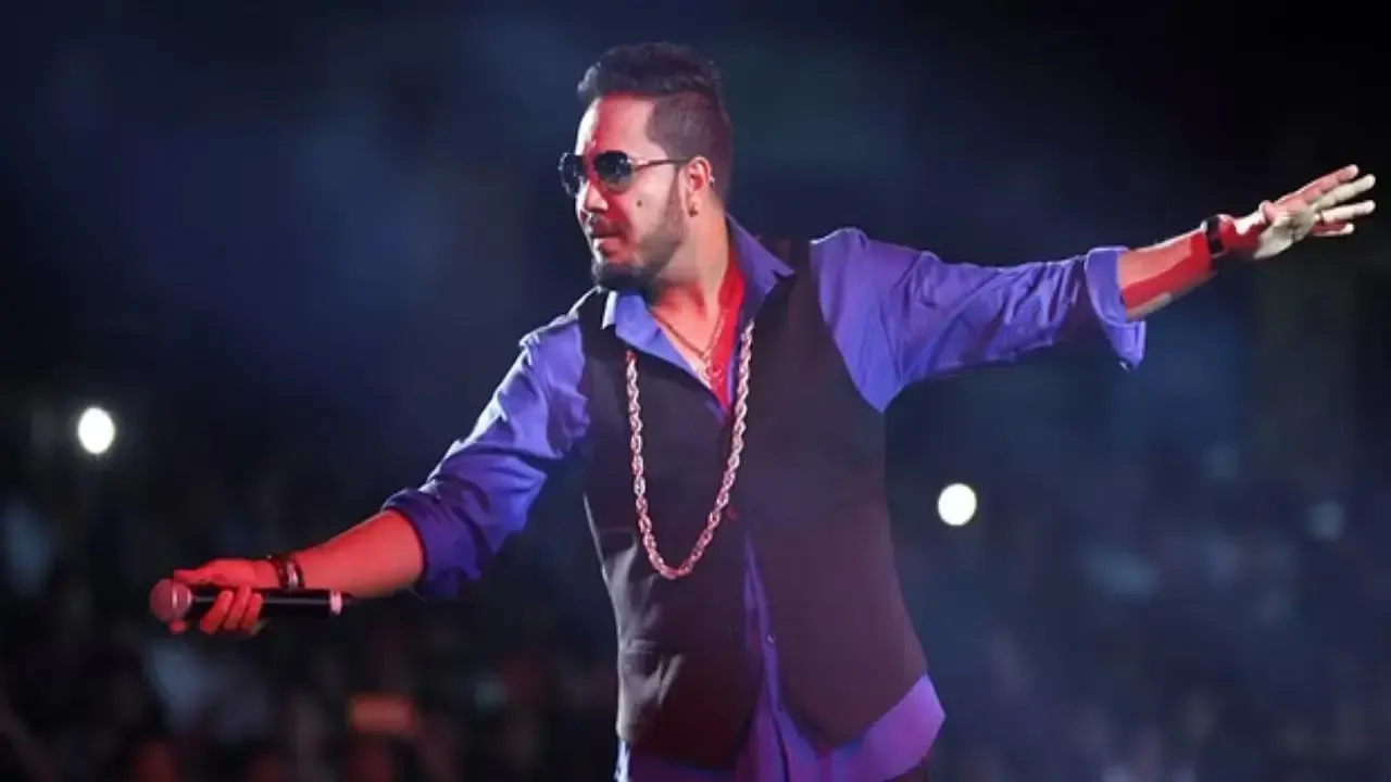 sawan me lagi aag mika singh