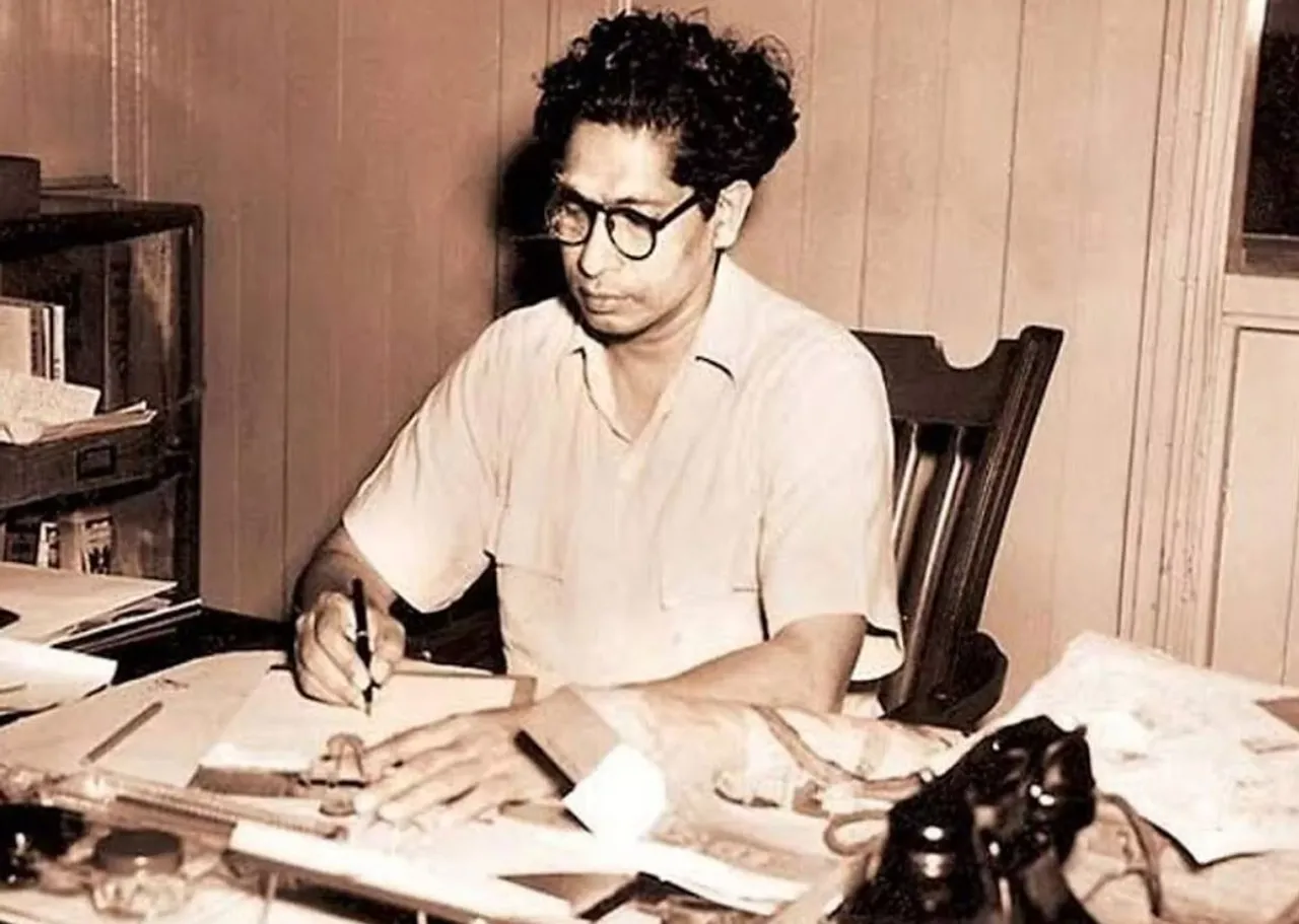 Harivansh Rai Bachchan Salute to the immortal creator of Hindi poetry on National Writers Day
